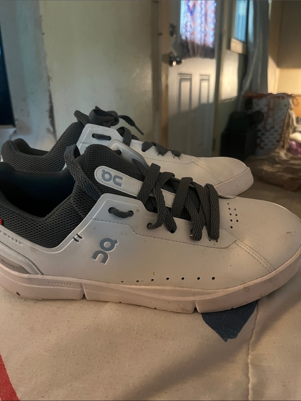 On Running Men’s White and Gray Athletic Low-Top Sneakers